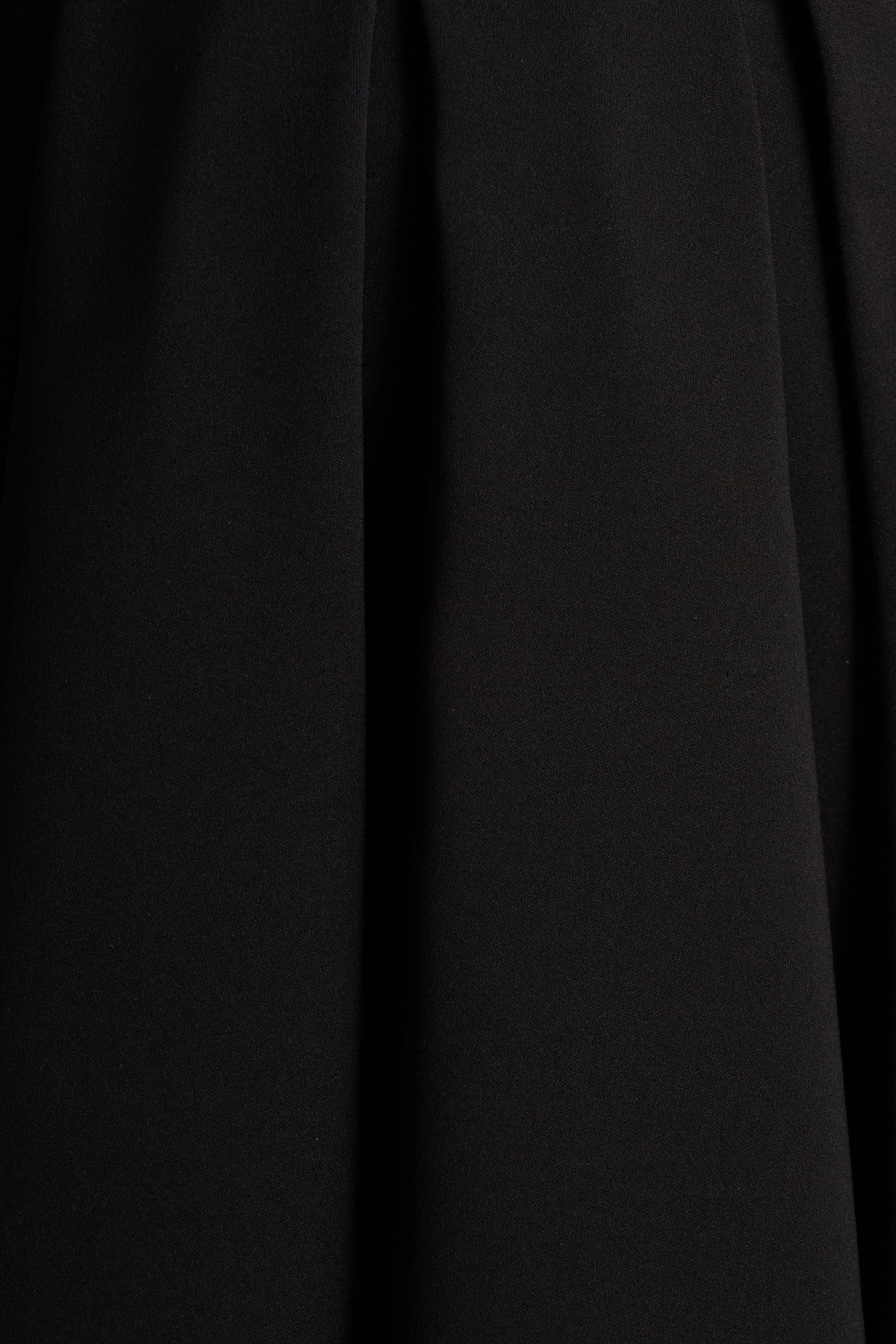 Cosima | Schwarzes Bardot-Midikleid mit Drapierten Ärmeln - Image 5