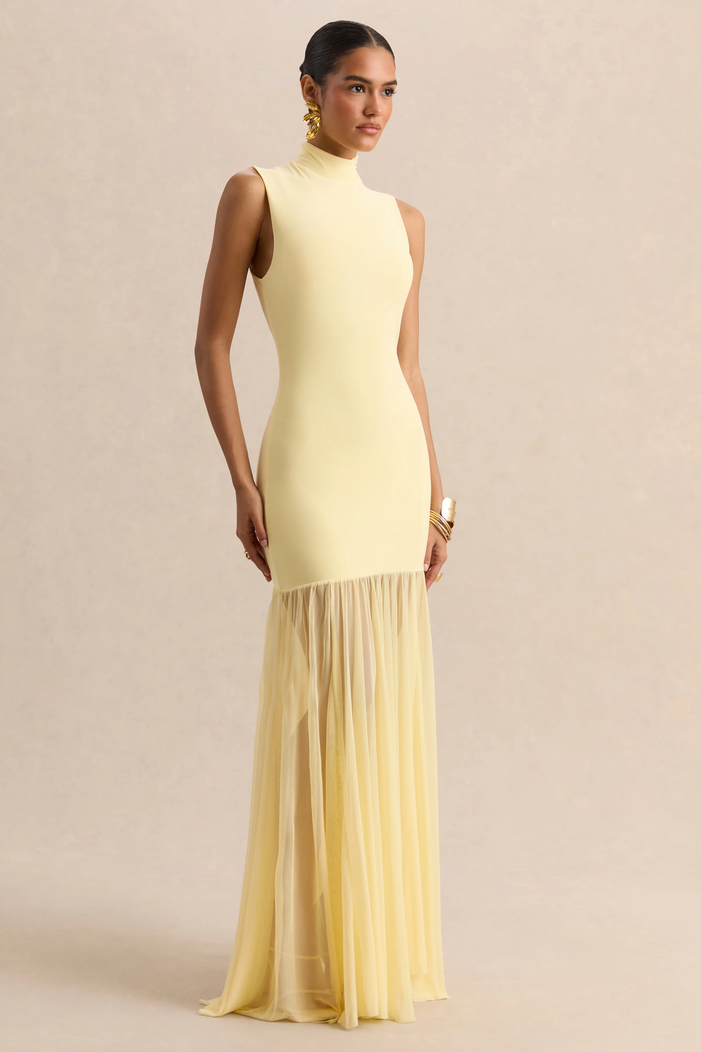 Felina | Zitronengelbes Maxikleid mit hohem Ausschnitt und transparentem Rock - Image 5