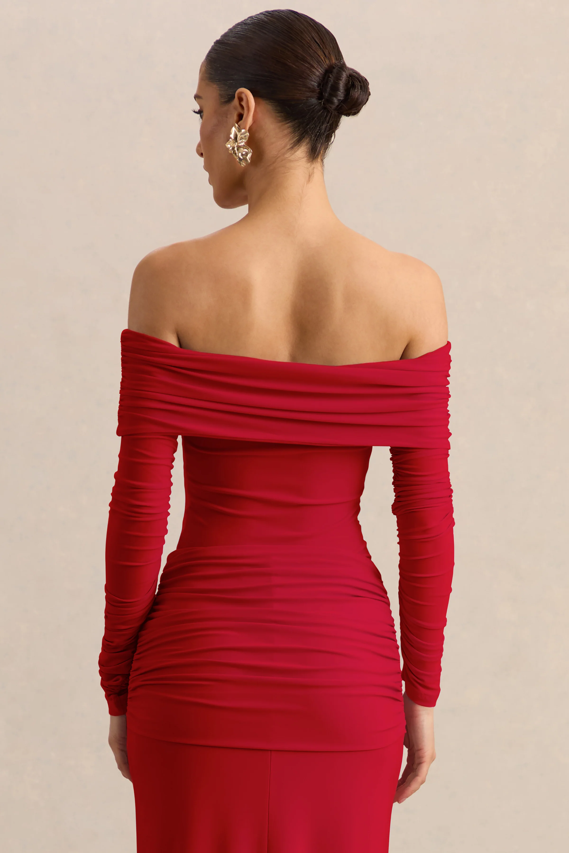 Helia | Roter Body mit Bardot-Ausschnitt und langen Ärmeln - Image 2