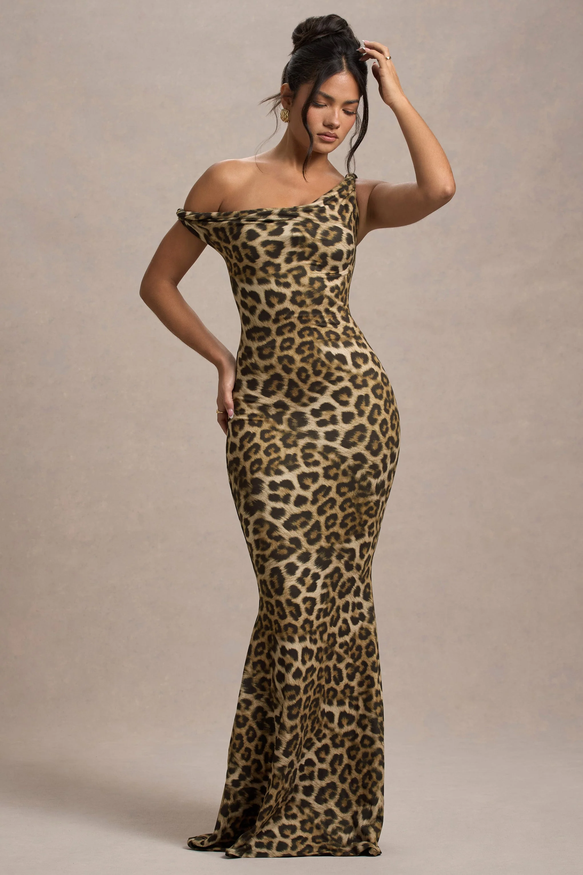 Lita | Leopardenmuster Gedrehtes Asymmetrisches Maxikleid - Image 6