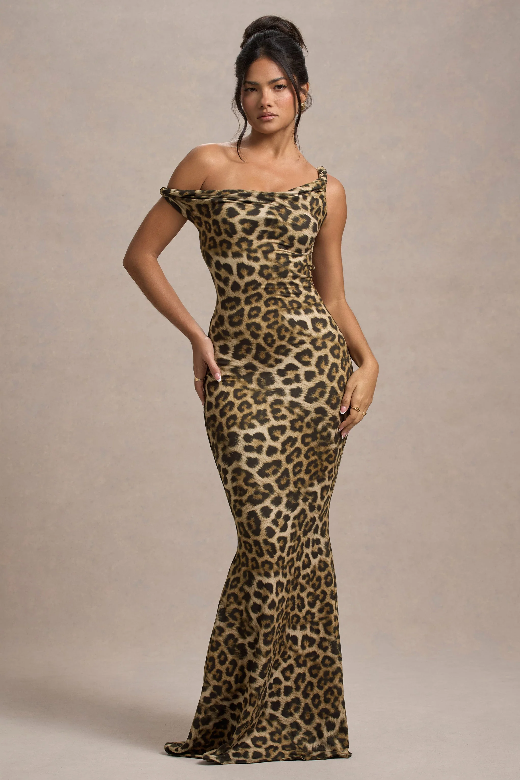 Lita | Leopardenmuster Gedrehtes Asymmetrisches Maxikleid - Image 7