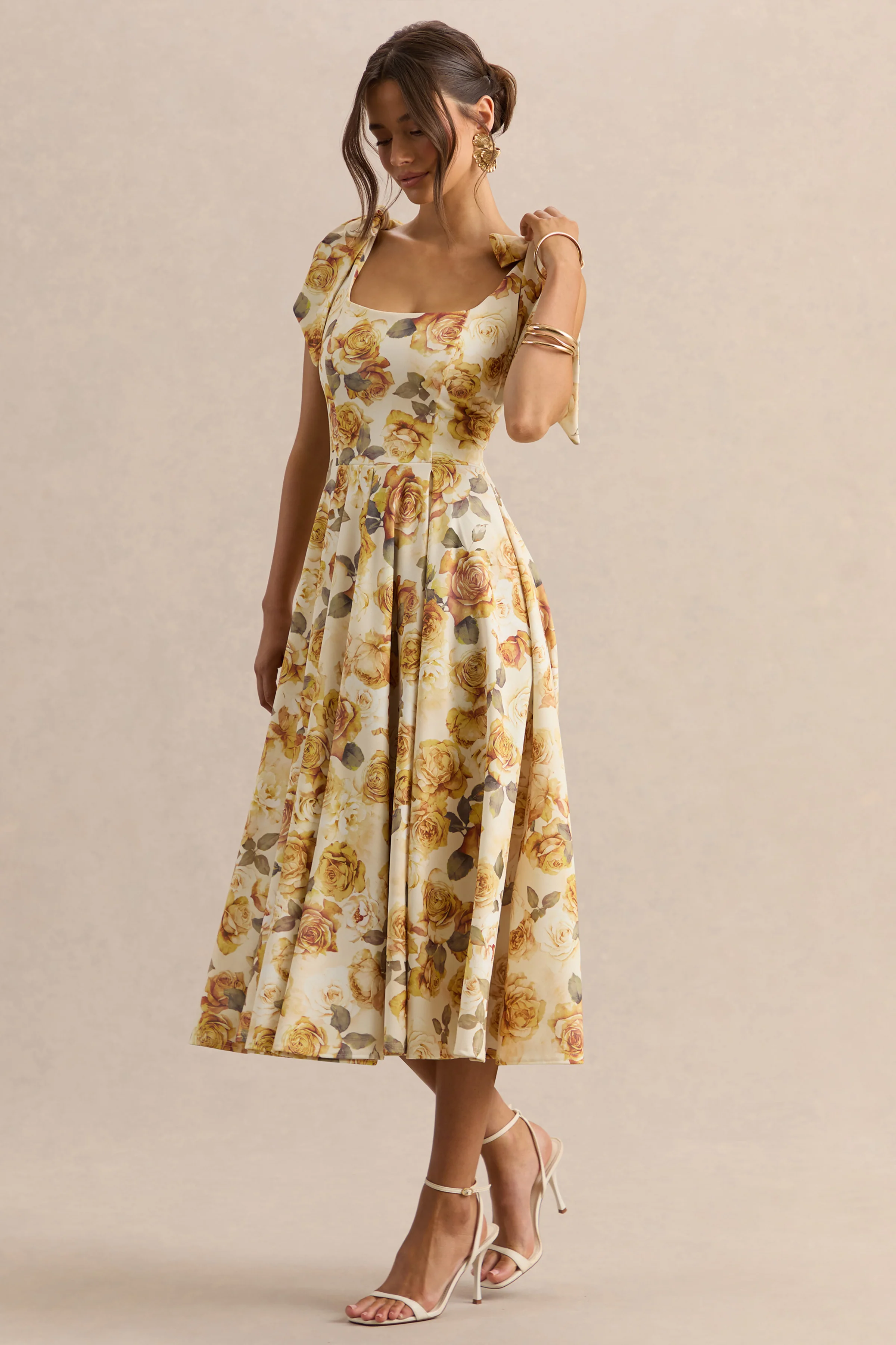 Mena | Midikleid mit Zitronen-Rosenprint, eckigem Ausschnitt und Schleifenträgern - Image 6