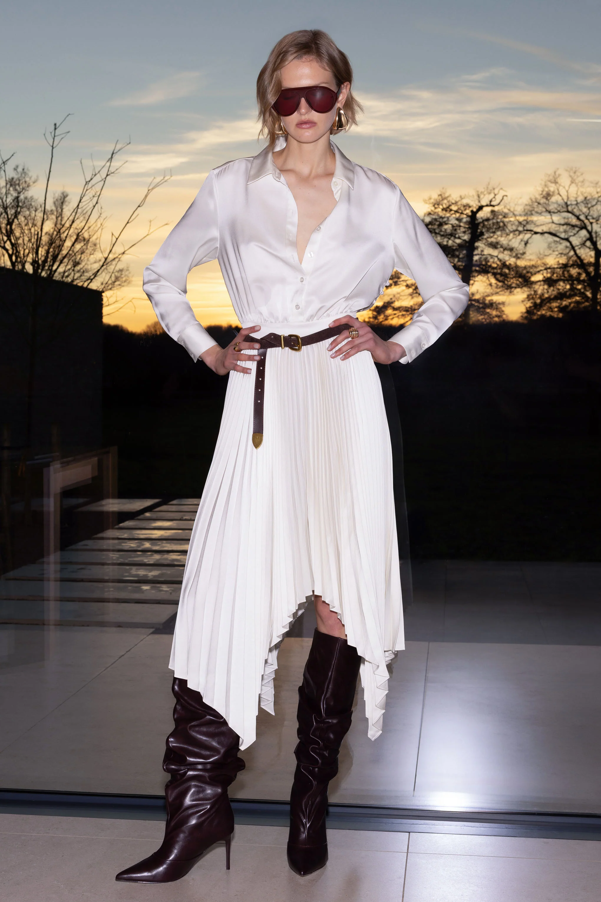 Naxos | Cremefarbenes Satin-Maxikleid im Hemdblusenstil