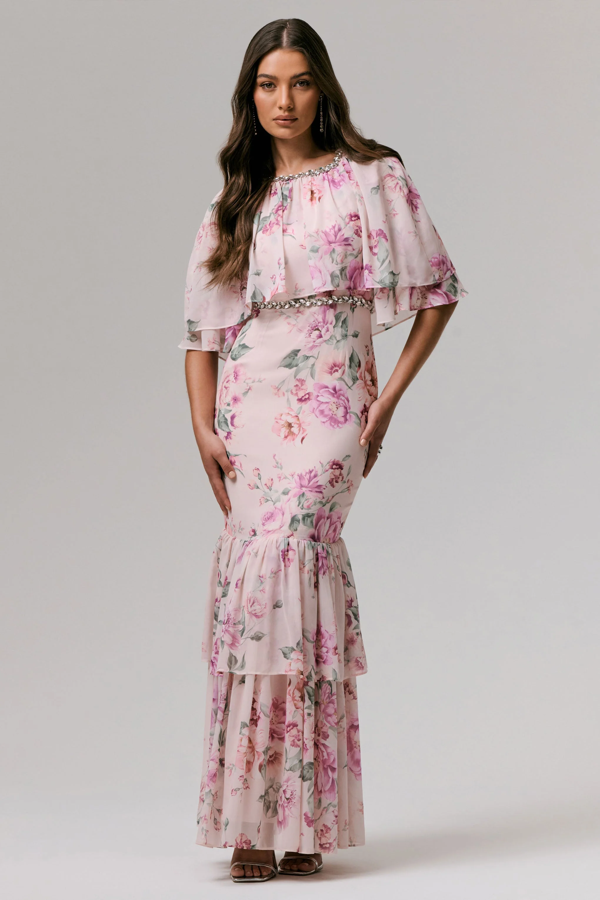 Never Let Go | Rosafarbenes Maxikleid aus Chiffon mit Blumenmuster, Rüschen und langen Ärmeln - Image 2