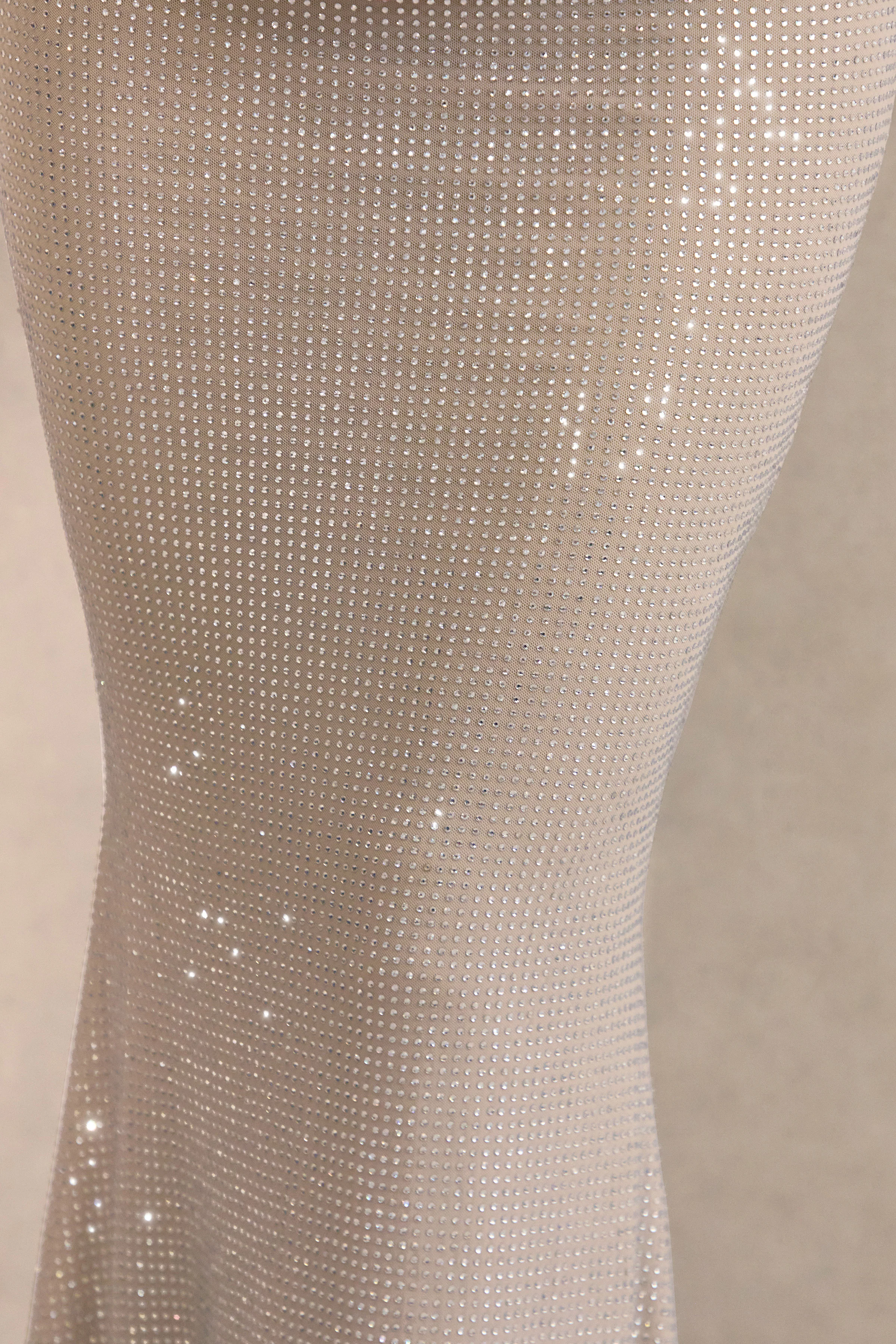 Pomeline | Champagnerfarbenes Umstands-Maxikleid mit Bardot-Ausschnitt - Image 6