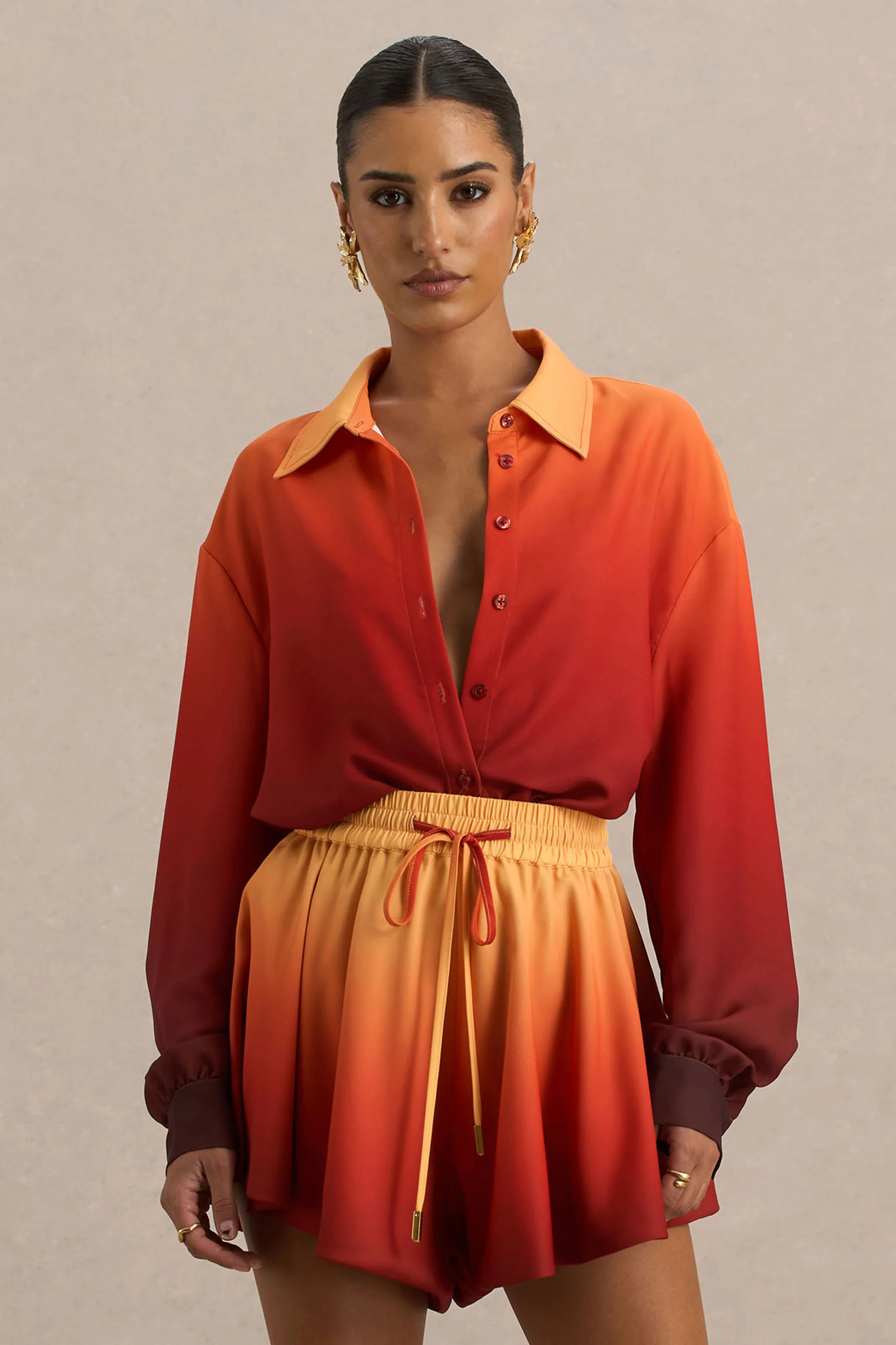 Rowan | Ombre-Satinbluse mit tiefem Ausschnitt
