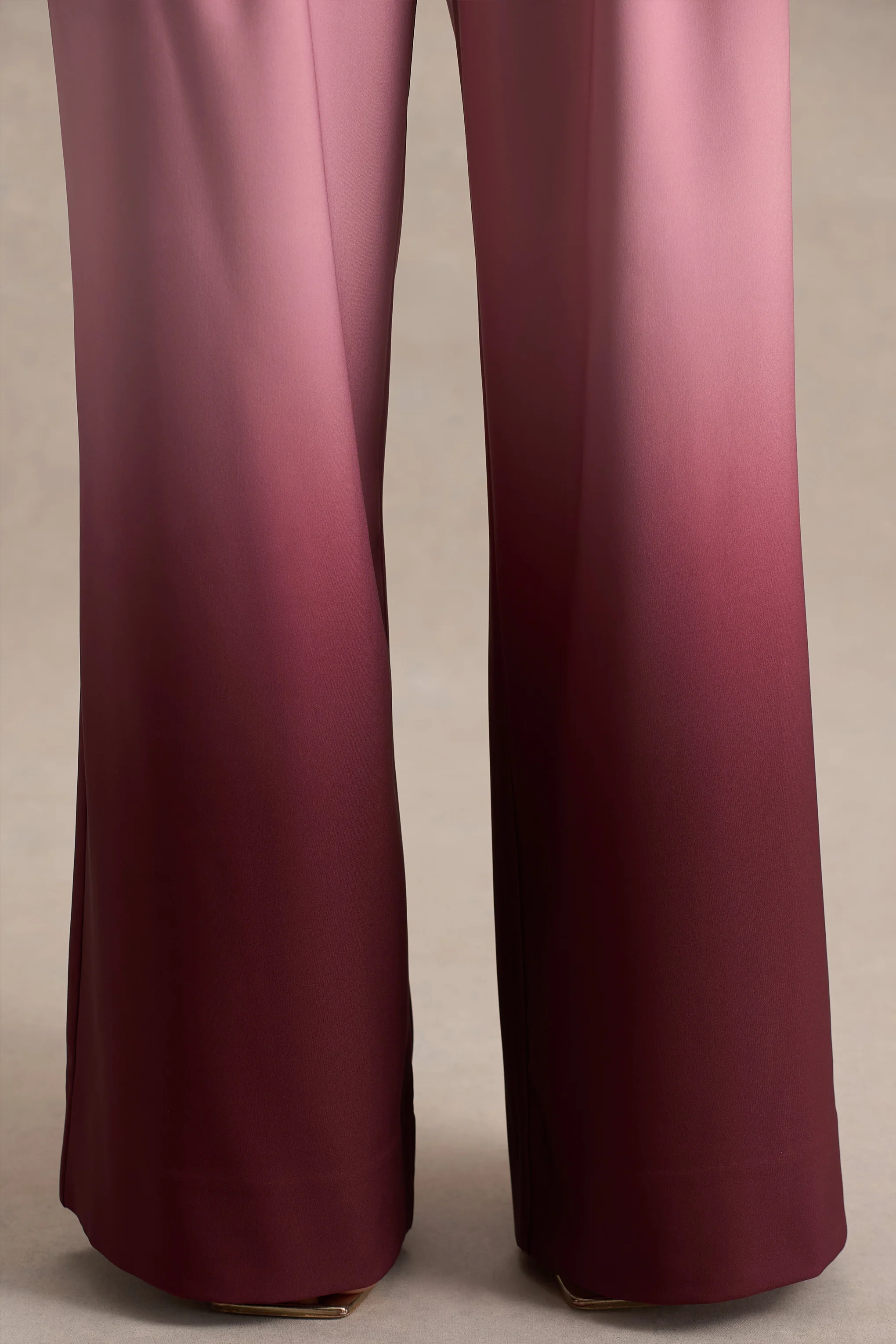 Safia | Satinhose im Kirsch-Ombre mit weitem Bein - Image 7