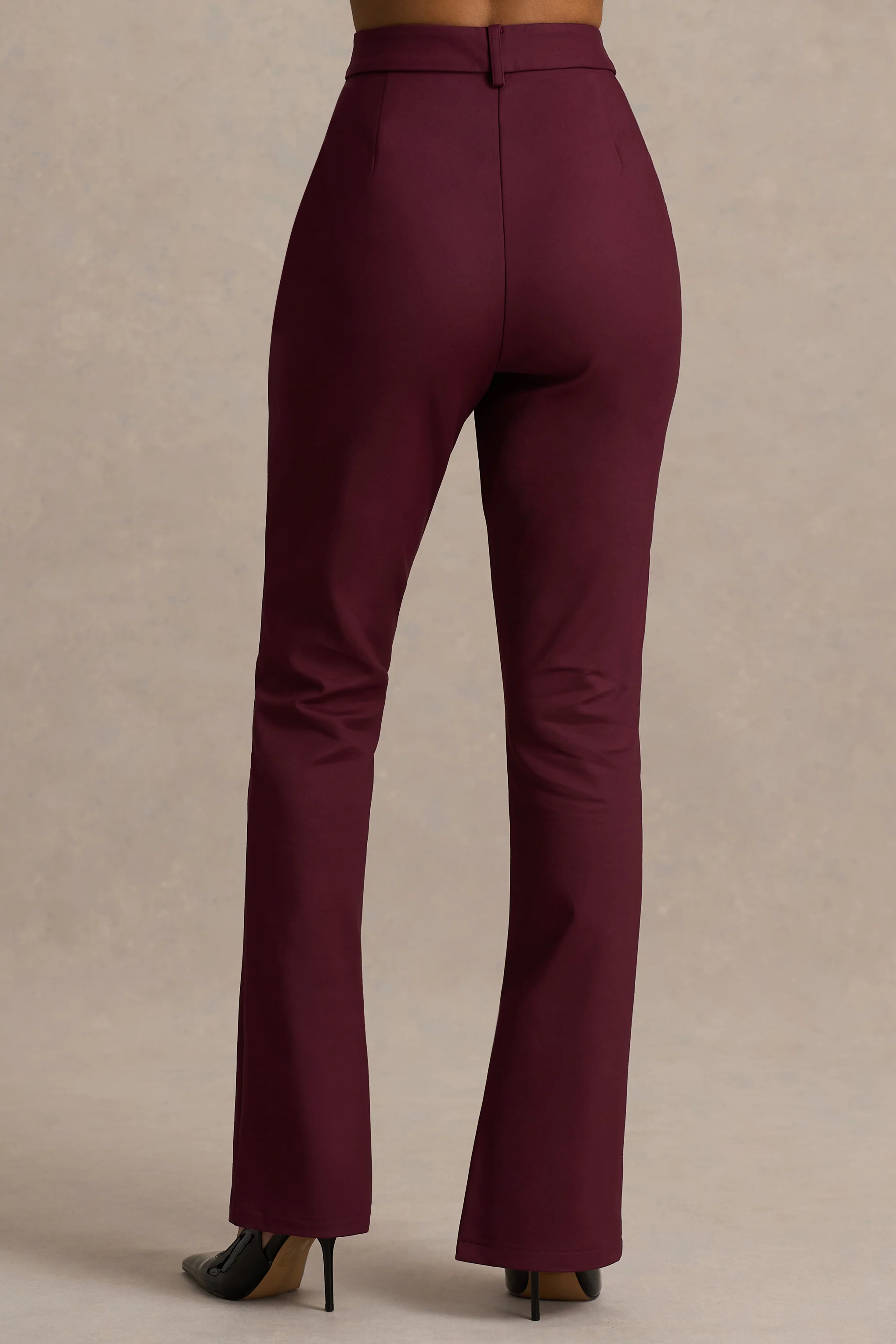 Wonder Woman | Bordeauxrote High-Waist-Hose mit geradem Bein und Schlitz am Saum. - Image 4